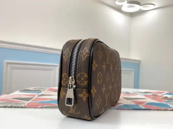 Affordable PM TOILETRY POUCH VUITTON LOUIS 0617
